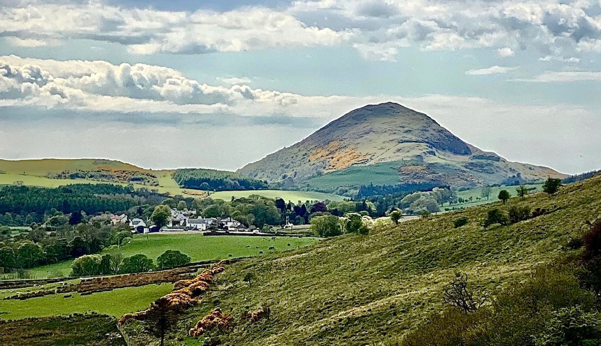 Background image - IMG 0344 Colmonellblog Robinmckelvie